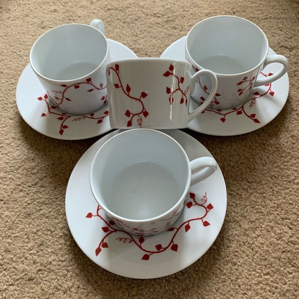 Bridget Dobson Climbing Creeper Set of 4 Cups & 3 Saucers **NEW**